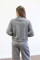 Outline Quarter Zip