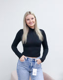 Anna Top